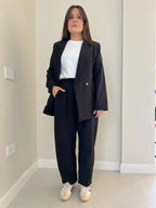 DONA - TRAJE
